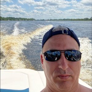 Meet your Posher, Jason